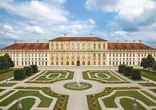 Link zum Puzzle "Neues Schloss, Gartenfassade"
